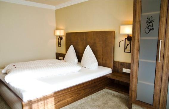 אישגל Hotel Garni Caroline מראה חיצוני תמונה